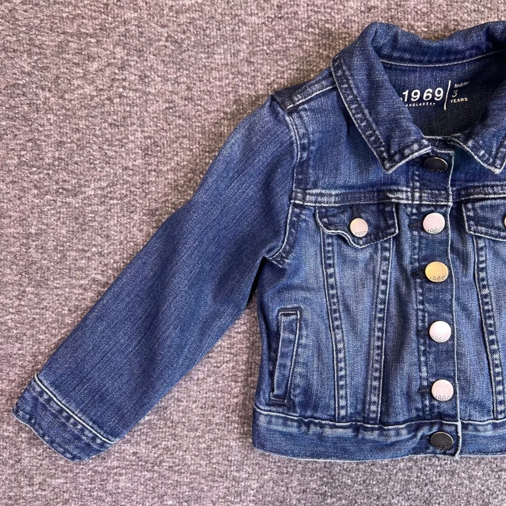 Baby Gap 1969 Toddler Denim Jacket Blue 3 Year Button Front Classic Snap Closure